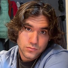 Daniel Caramico headshot.